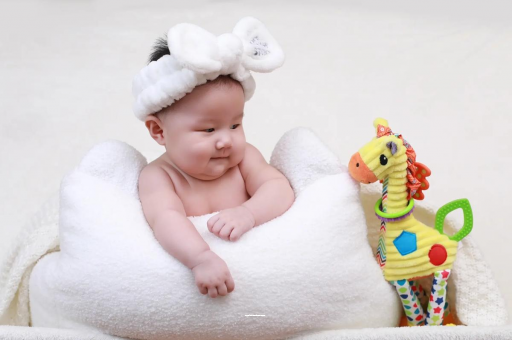 河北宝宝头发黄是什么原因 河北宝宝头发黄是什么原因